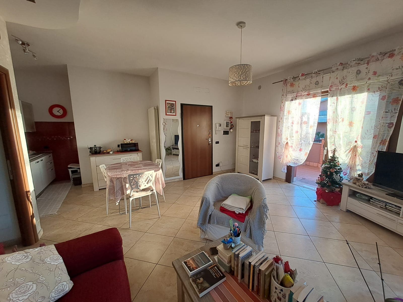 Appartamento in vendita ad Aprilia - Foto principale