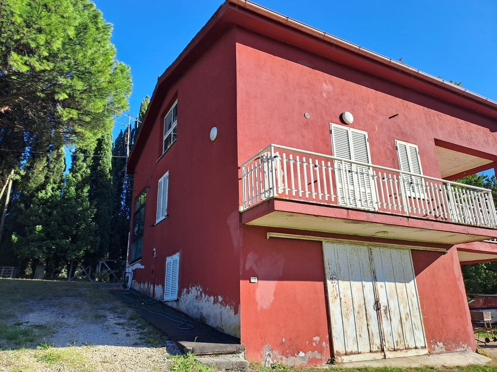 Villa indipendente a Lanuvio